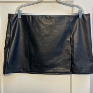 H&M Sleek Black Mini Skirt